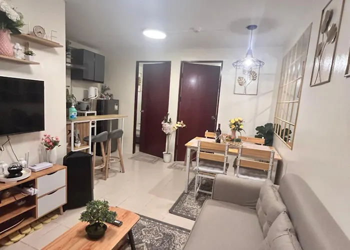 Stayurban 2br Urban Deca Bldg 7 Near Gate Aparthotel 4*