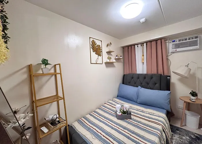 Stayurban 2br Urban Deca Bldg 7 Near Gate Manila