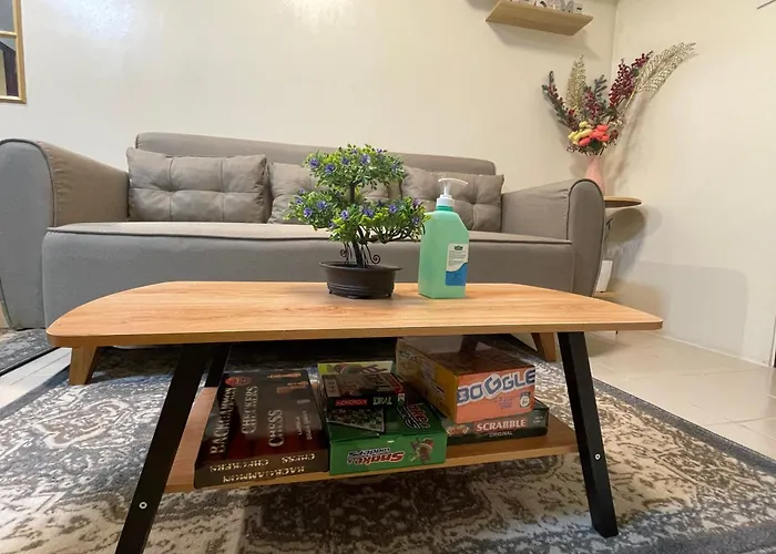 Stayurban 2br Urban Deca Bldg 7 Near Gate 4*