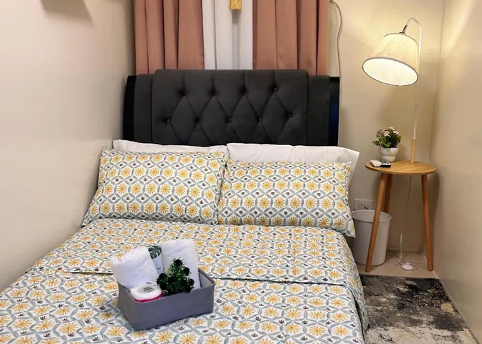 Aparthotel Stayurban 2br Urban Deca Bldg 7 Near Gate Manila